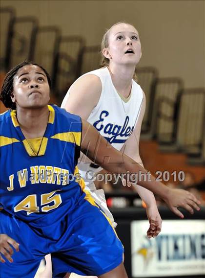 Thumbnail 3 in JW North vs. Santa Margarita (Larry Doyle Tournament) photogallery.