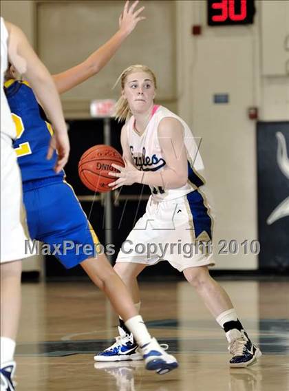Thumbnail 1 in JW North vs. Santa Margarita (Larry Doyle Tournament) photogallery.