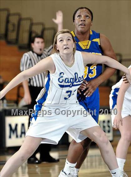Thumbnail 2 in JW North vs. Santa Margarita (Larry Doyle Tournament) photogallery.