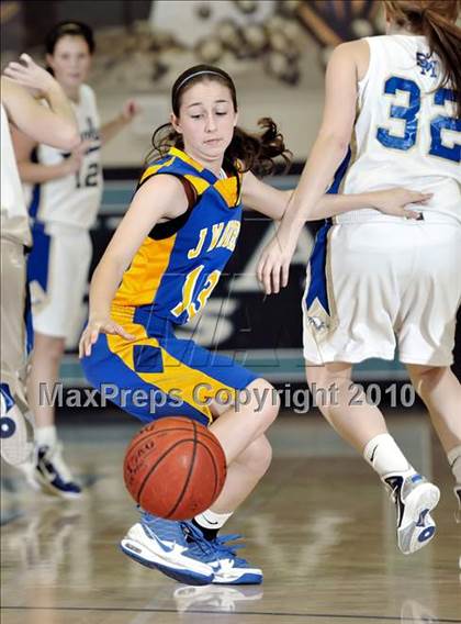 Thumbnail 3 in JW North vs. Santa Margarita (Larry Doyle Tournament) photogallery.