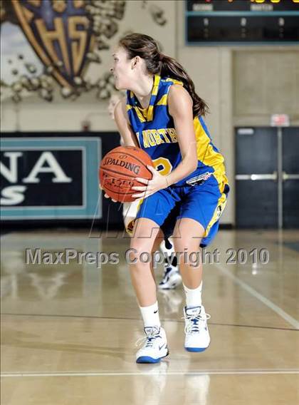 Thumbnail 3 in JW North vs. Santa Margarita (Larry Doyle Tournament) photogallery.