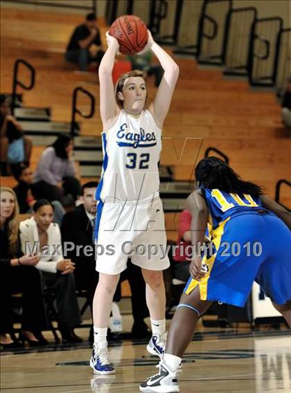 Thumbnail 2 in JW North vs. Santa Margarita (Larry Doyle Tournament) photogallery.