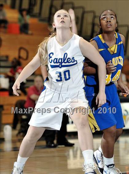 Thumbnail 1 in JW North vs. Santa Margarita (Larry Doyle Tournament) photogallery.