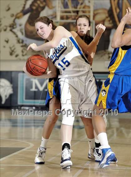 Thumbnail 2 in JW North vs. Santa Margarita (Larry Doyle Tournament) photogallery.