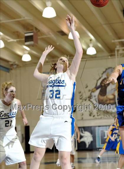 Thumbnail 3 in JW North vs. Santa Margarita (Larry Doyle Tournament) photogallery.