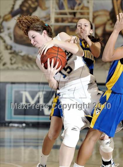 Thumbnail 1 in JW North vs. Santa Margarita (Larry Doyle Tournament) photogallery.