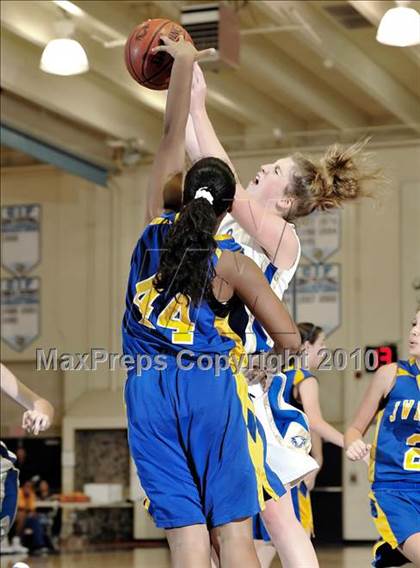 Thumbnail 3 in JW North vs. Santa Margarita (Larry Doyle Tournament) photogallery.