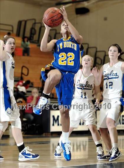 Thumbnail 1 in JW North vs. Santa Margarita (Larry Doyle Tournament) photogallery.