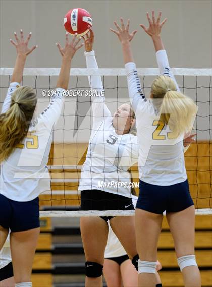 Thumbnail 3 in Oak Ridge @ Ponderosa photogallery.