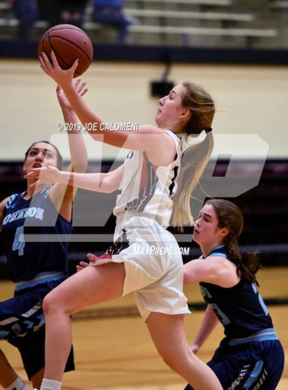 Thumbnail 1 in Churchill vs Johnson photogallery.