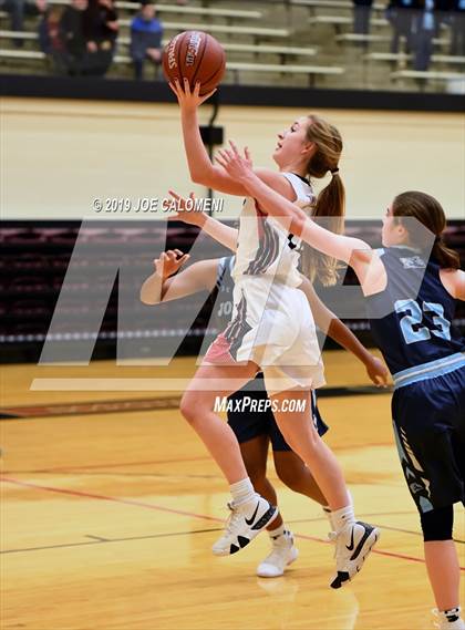Thumbnail 2 in Churchill vs Johnson photogallery.