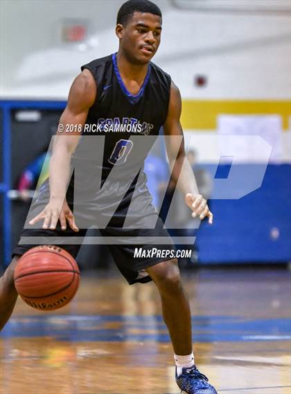 Thumbnail 1 in Mount Pleasant vs. Community School of Davidson (Laurie Ann Crusie Classic Championship) photogallery.