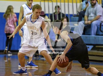 Thumbnail 3 in Mount Pleasant vs. Community School of Davidson (Laurie Ann Crusie Classic Championship) photogallery.
