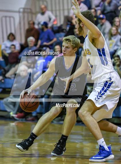 Thumbnail 1 in Mount Pleasant vs. Community School of Davidson (Laurie Ann Crusie Classic Championship) photogallery.