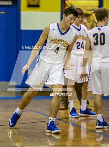 Thumbnail 2 in Mount Pleasant vs. Community School of Davidson (Laurie Ann Crusie Classic Championship) photogallery.