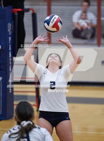 Thumbnail 1 in Harlan vs O'Connor photogallery.
