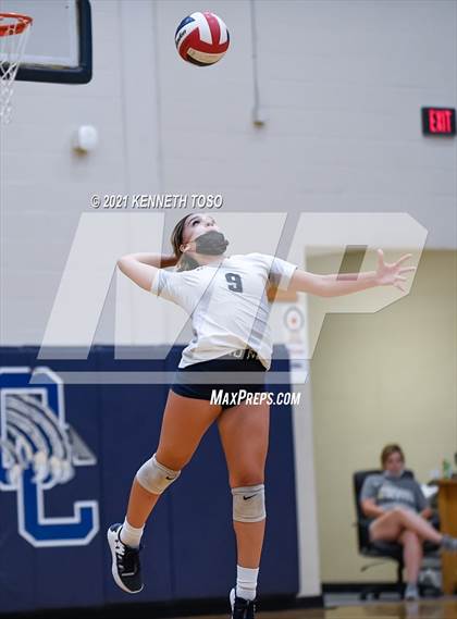 Thumbnail 3 in Harlan vs O'Connor photogallery.