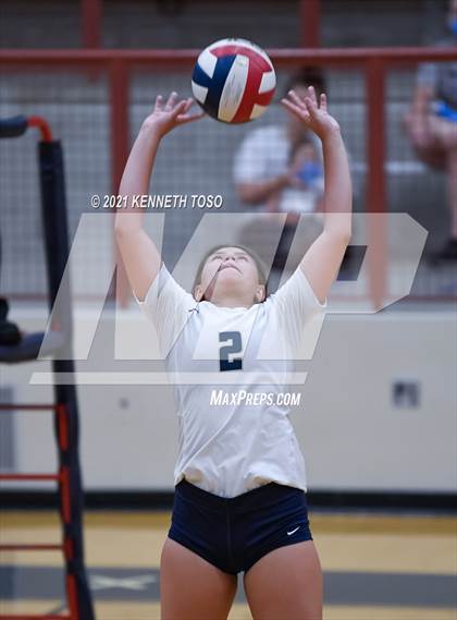 Thumbnail 3 in Harlan vs O'Connor photogallery.
