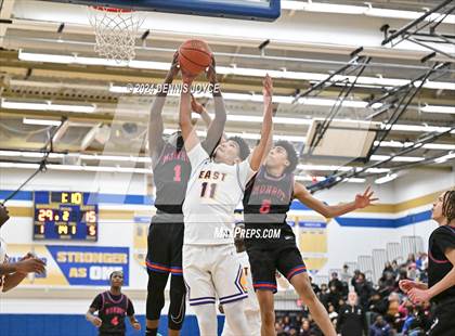 Thumbnail 2 in Monroe @ East (NYSPHSAA Section V Class A SemiFinals) photogallery.