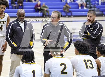 Thumbnail 2 in Bishop Alemany v San Pedro (4th Annual Wiseburn-DaVinci Holiday Classic Tournament) photogallery.