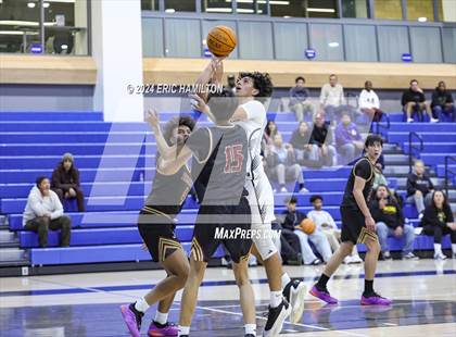 Thumbnail 3 in Bishop Alemany v San Pedro (4th Annual Wiseburn-DaVinci Holiday Classic Tournament) photogallery.