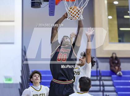 Thumbnail 2 in Bishop Alemany v San Pedro (4th Annual Wiseburn-DaVinci Holiday Classic Tournament) photogallery.