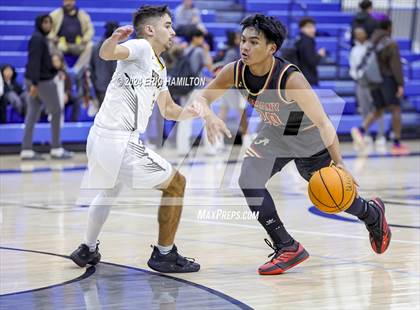 Thumbnail 3 in Bishop Alemany v San Pedro (4th Annual Wiseburn-DaVinci Holiday Classic Tournament) photogallery.