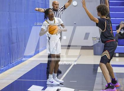 Thumbnail 2 in Bishop Alemany v San Pedro (4th Annual Wiseburn-DaVinci Holiday Classic Tournament) photogallery.