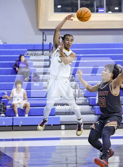 Thumbnail 2 in Bishop Alemany v San Pedro (4th Annual Wiseburn-DaVinci Holiday Classic Tournament) photogallery.