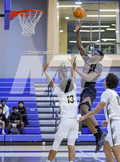 Thumbnail 2 in Bishop Alemany v San Pedro (4th Annual Wiseburn-DaVinci Holiday Classic Tournament) photogallery.