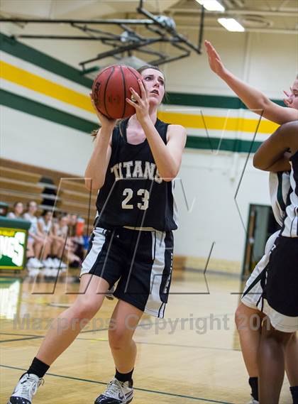 Thumbnail 2 in Dominion @ Loudoun Valley photogallery.