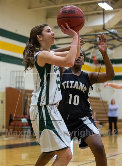 Thumbnail 3 in Dominion @ Loudoun Valley photogallery.