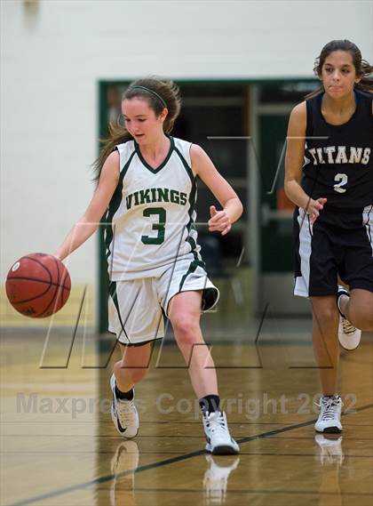 Thumbnail 3 in Dominion @ Loudoun Valley photogallery.