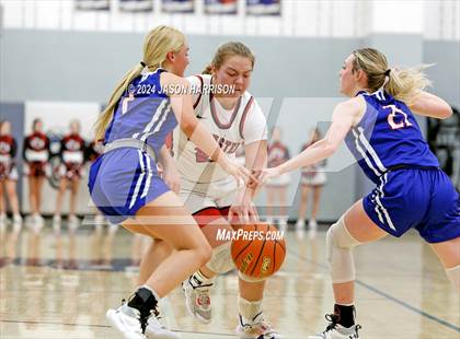 Thumbnail 1 in Muenster vs. Wolfe City photogallery.