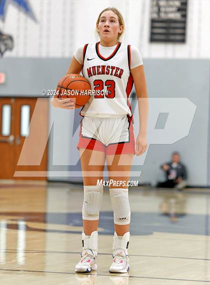 Thumbnail 2 in Muenster vs. Wolfe City photogallery.