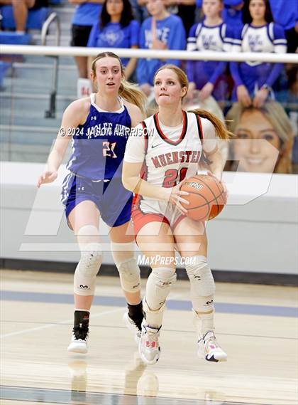 Thumbnail 1 in Muenster vs. Wolfe City photogallery.