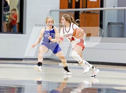 Thumbnail 2 in Muenster vs. Wolfe City photogallery.
