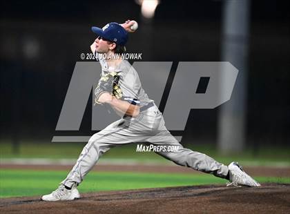 Thumbnail 3 in Tomball Memorial @ Waller photogallery.