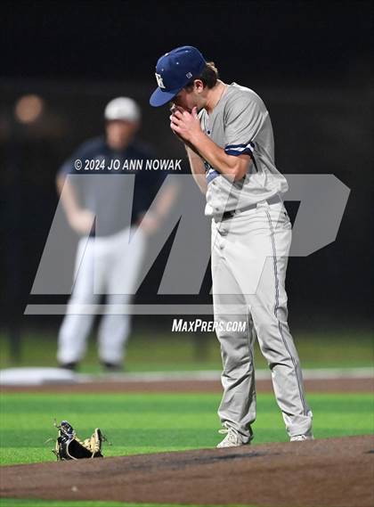 Thumbnail 2 in Tomball Memorial @ Waller photogallery.