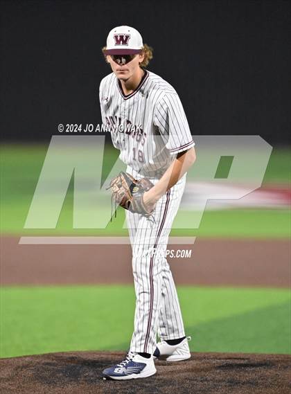 Thumbnail 3 in Tomball Memorial @ Waller photogallery.