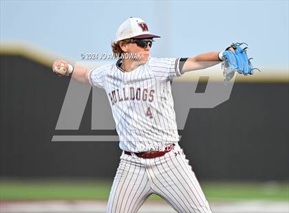 Thumbnail 2 in Tomball Memorial @ Waller photogallery.