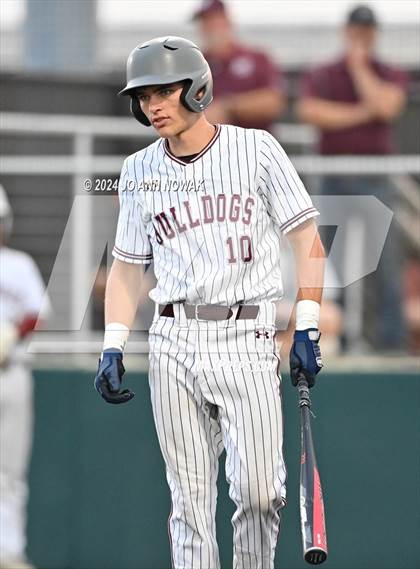 Thumbnail 3 in Tomball Memorial @ Waller photogallery.