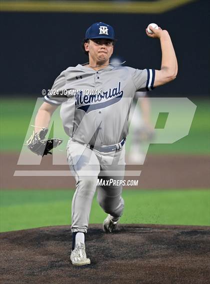 Thumbnail 3 in Tomball Memorial @ Waller photogallery.