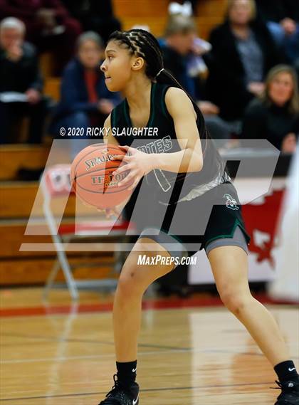 Thumbnail 2 in Parkway Central vs Pattonville (MSHSAA Class 5 District Final) photogallery.