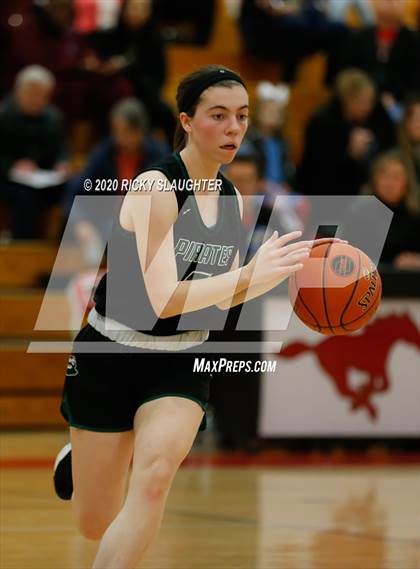 Thumbnail 2 in Parkway Central vs Pattonville (MSHSAA Class 5 District Final) photogallery.