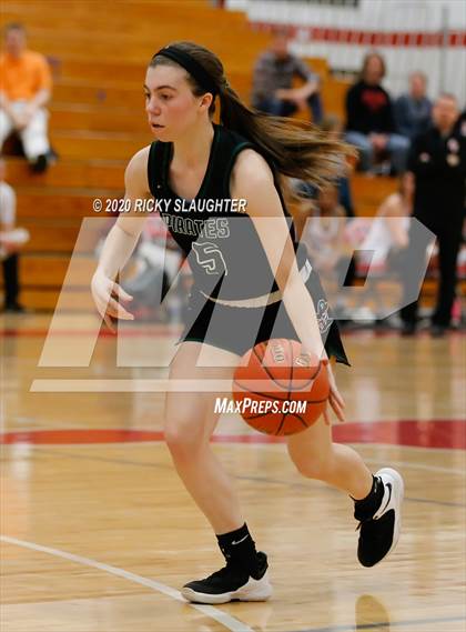 Thumbnail 3 in Parkway Central vs Pattonville (MSHSAA Class 5 District Final) photogallery.