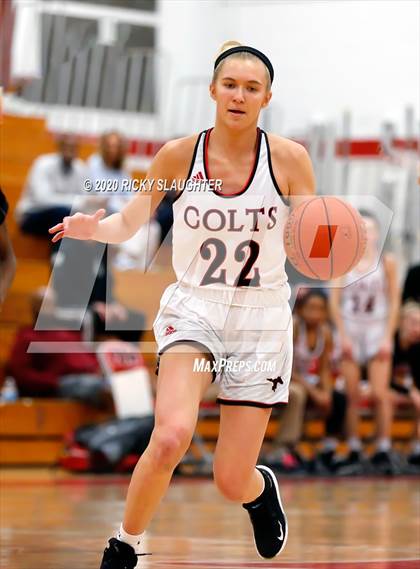 Thumbnail 1 in Parkway Central vs Pattonville (MSHSAA Class 5 District Final) photogallery.