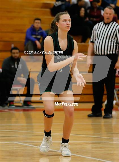 Thumbnail 2 in Parkway Central vs Pattonville (MSHSAA Class 5 District Final) photogallery.