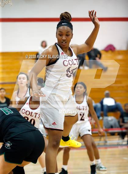 Thumbnail 2 in Parkway Central vs Pattonville (MSHSAA Class 5 District Final) photogallery.
