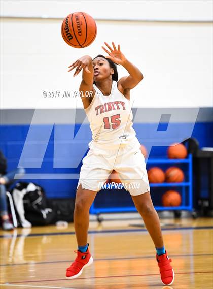 Thumbnail 2 in Abilene vs Trinity (Southwest Autogroup Lady Roo Christmas Classic) photogallery.